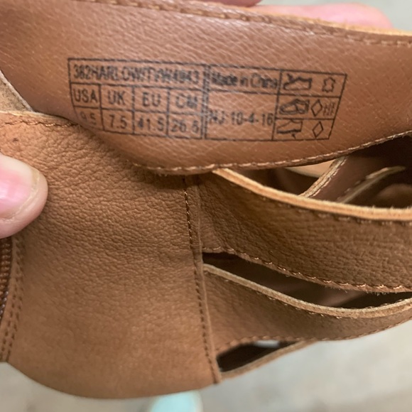 Vionic 9.5 - Picture 5 of 6